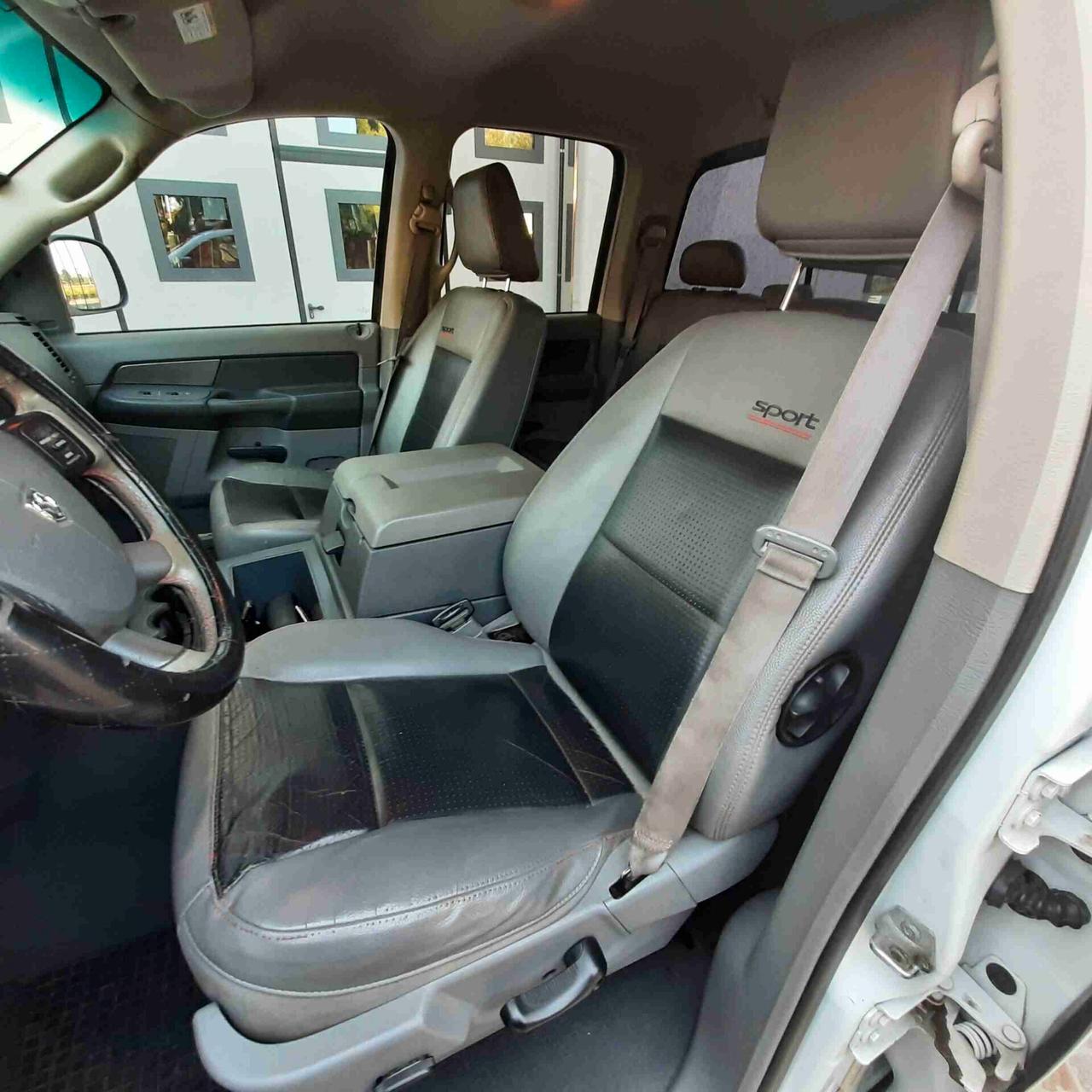 Dodge RAM 1500 Hemi 5.7 anno 2007 motore fuso