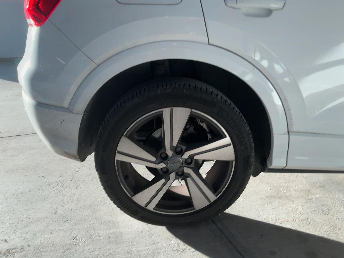 Audi Q2 30 TDI S tronic line Edition