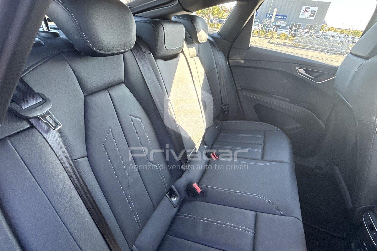 AUDI Q4 SPB 50 e-tron quattro S line edition