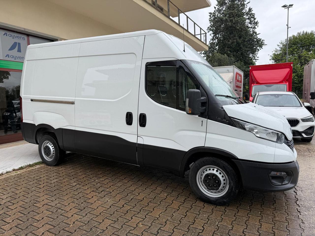 Iveco Daily 35S12V 2.3 HPT PC-TN Furgone
