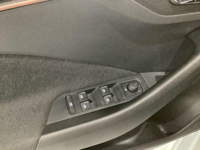 SKODA Kamiq 1.0 TSI 110 CV DSG Black Dots
