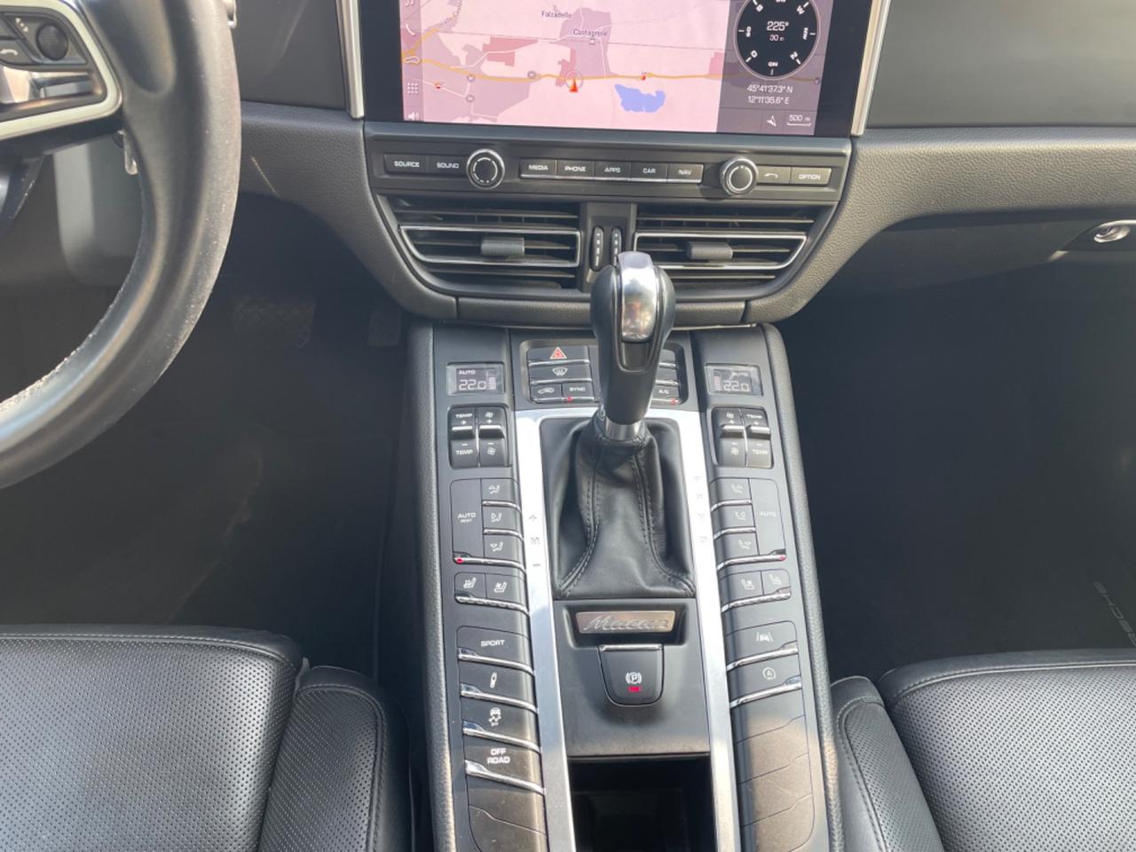 Porsche Macan 2.0 245 cv PDK
