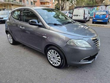 LANCIA Ypsilon 1.2 69 CV 5 porte S&S Silver