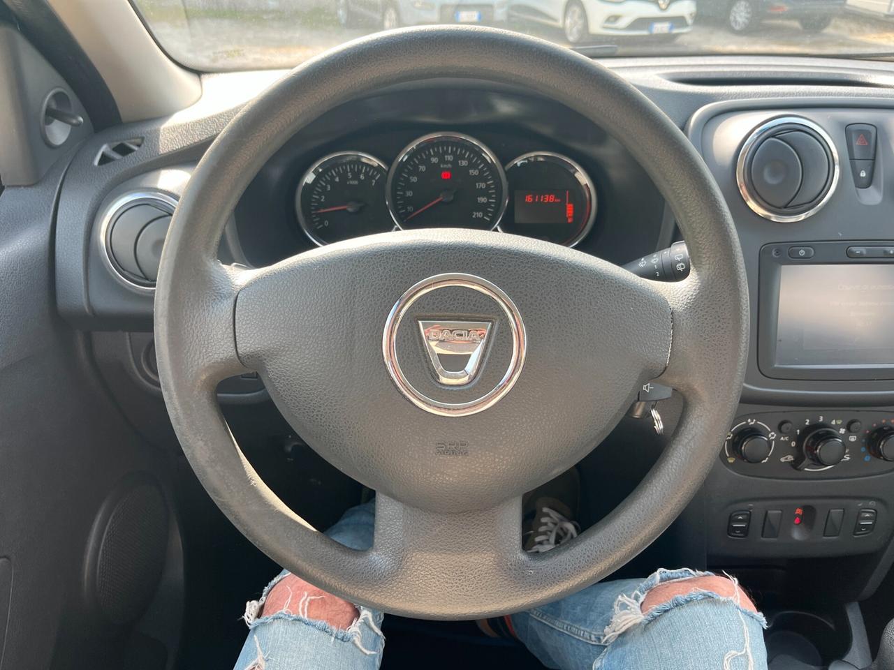 Dacia Sandero 0.9 TCe 12V T-GPL 90 Start&Stop SS Lauréate Family