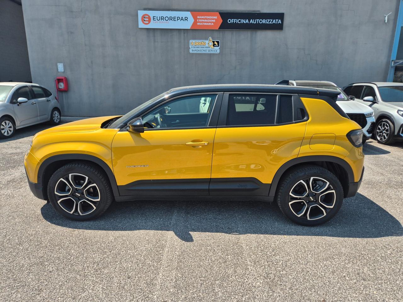 Jeep Avenger 1.2 Turbo 100 CV Summit