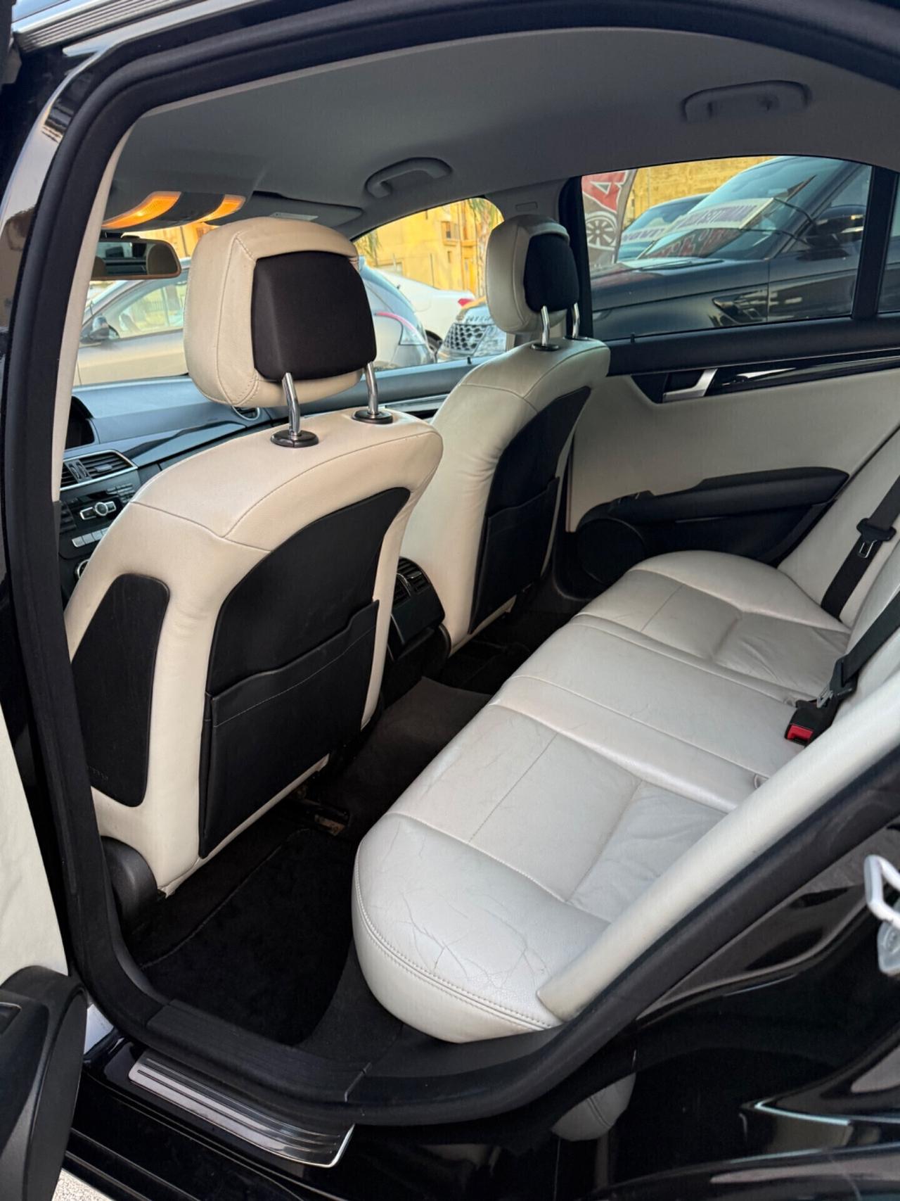 Mercedes-benz C 200 CDI BlueEFFICIENCY Avantgarde