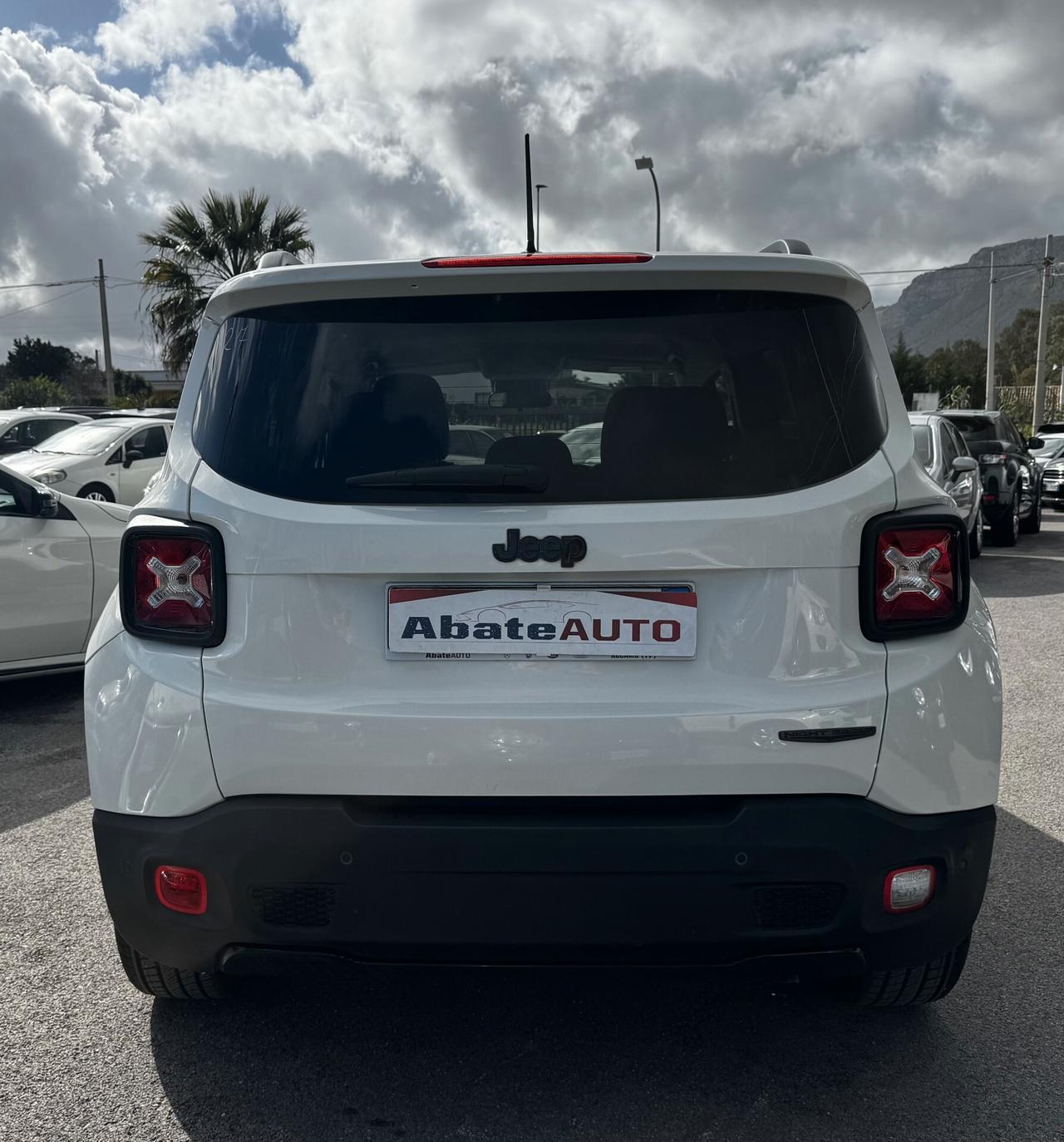 Jeep Renegade 1.6 Mjt 120 CV Night Eagle
