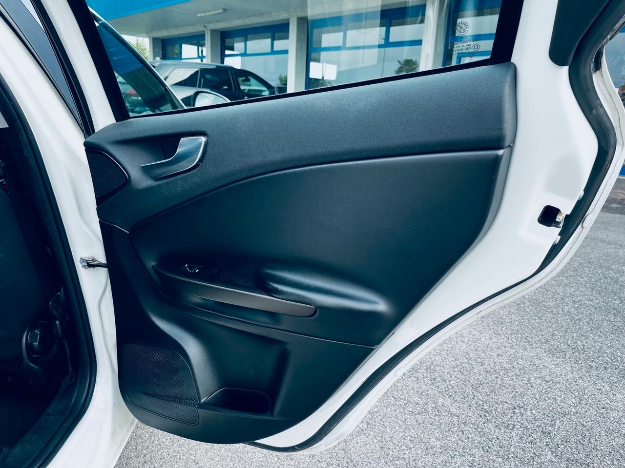 Alfa Romeo Giulietta 1.6 JTDm-2 105 CV Distinctive