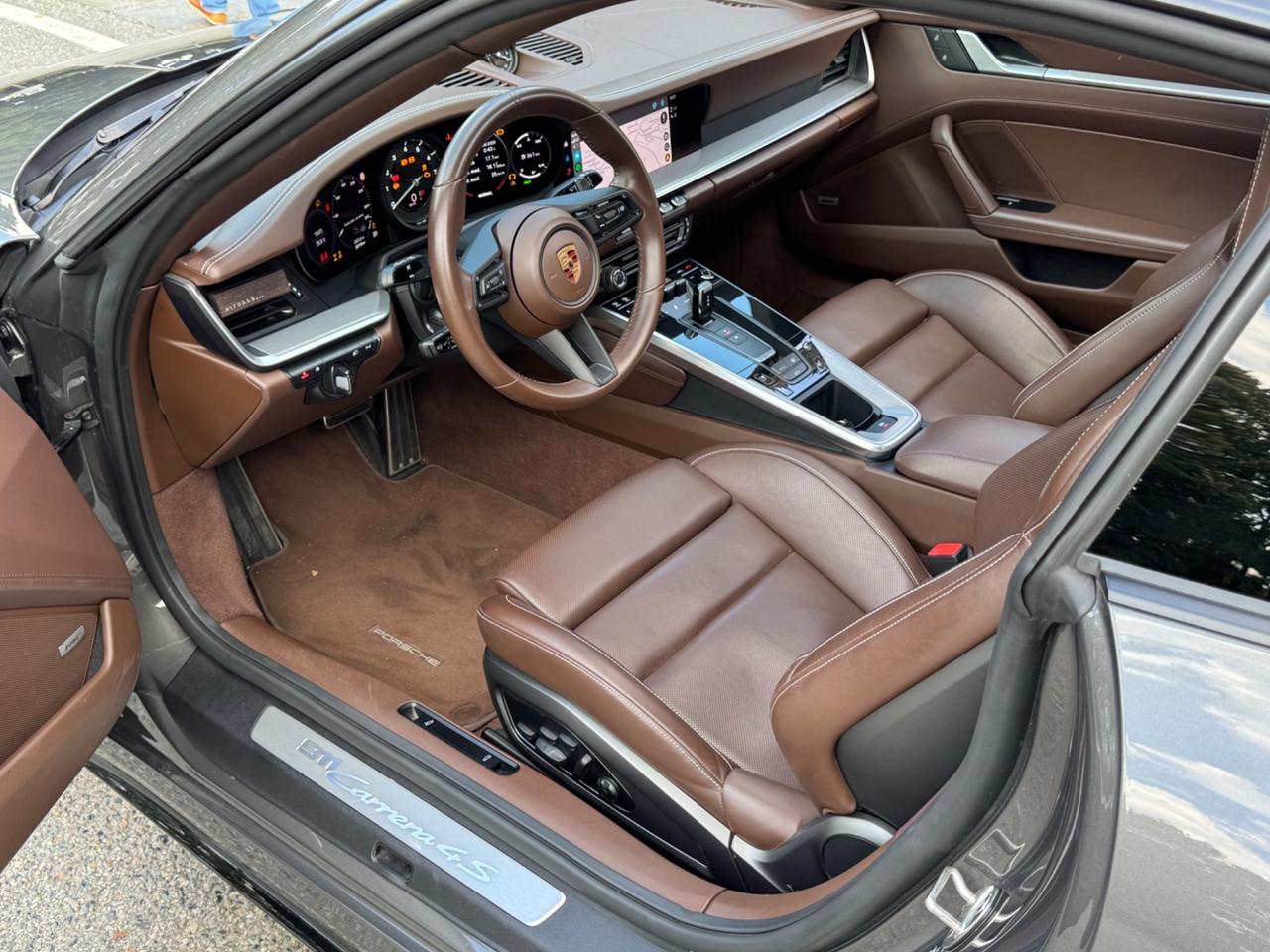 Porsche 911 Carrera 4S FULL OPTIONAL!
