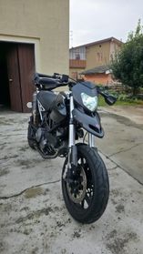 Ducati Hypermotard 796