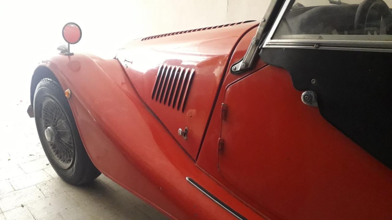 Morgan Plus 4 1.6 cat 2 posti