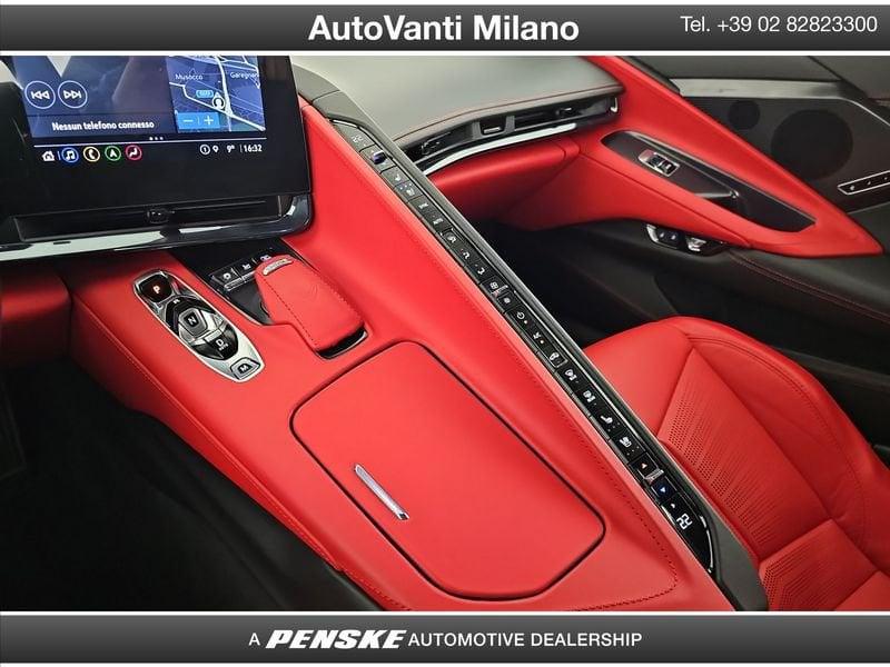 Corvette CORVETTE STINGRAY CONVERTIBILE 3 C8 Stingray Cabrio 6.2