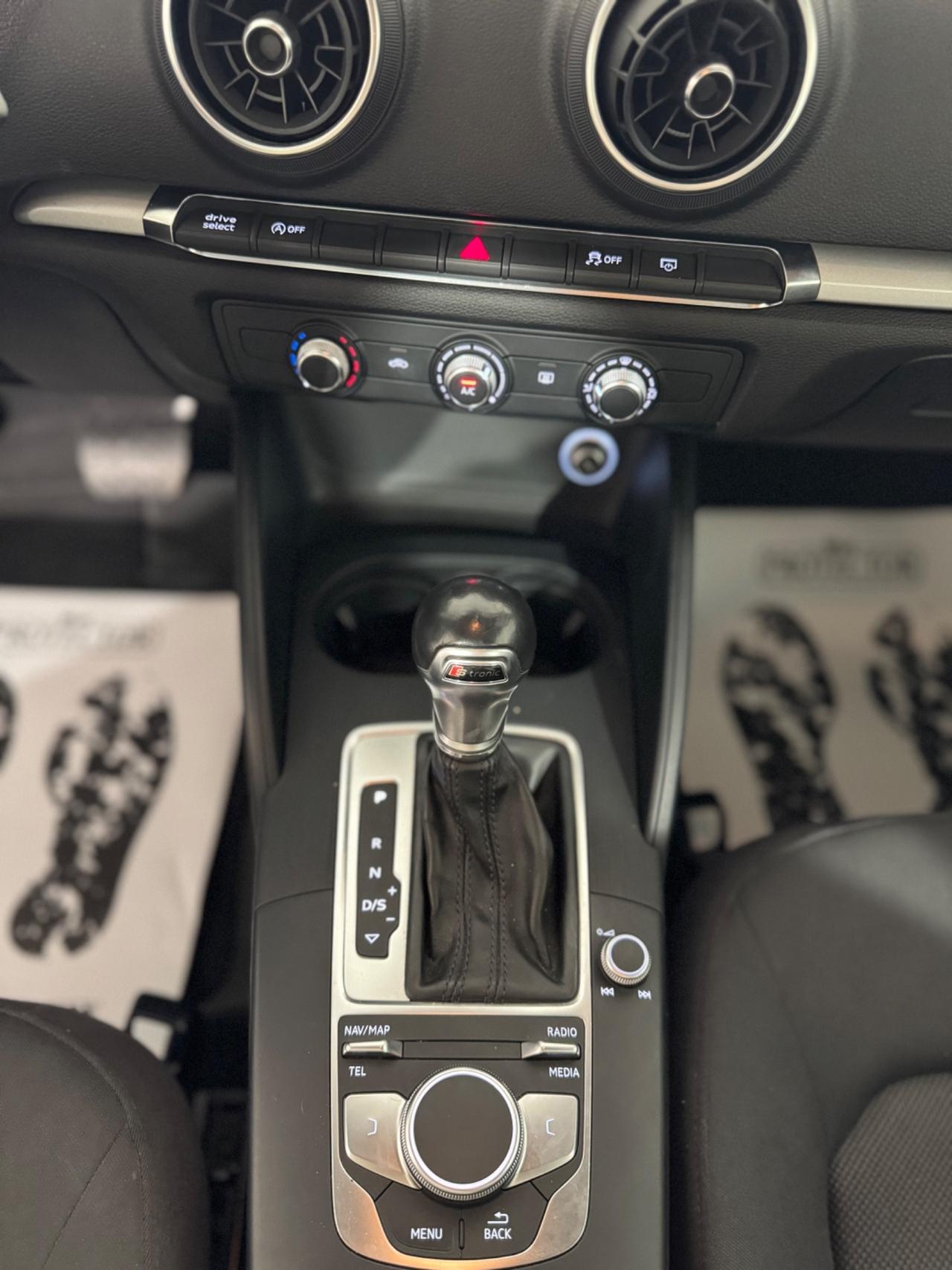 Audi A3 1.6 TDI 116 CV S tronic Sport