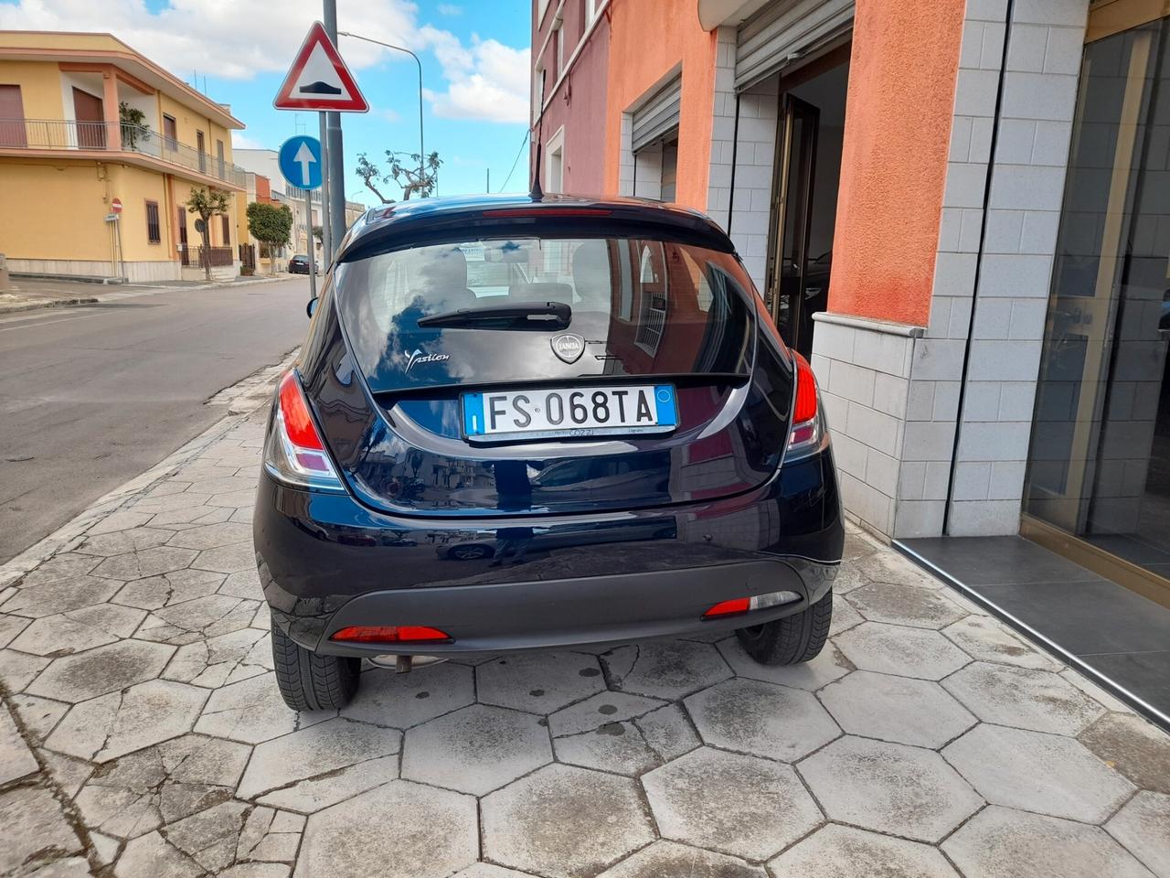 LANCIA YPSILON 1.2