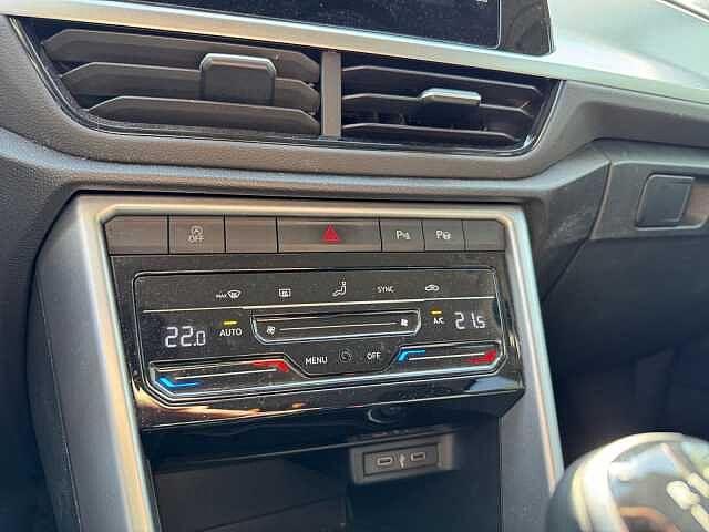 Volkswagen T-Roc 1.0TSI 110CV Life - NEOPATENTATI -