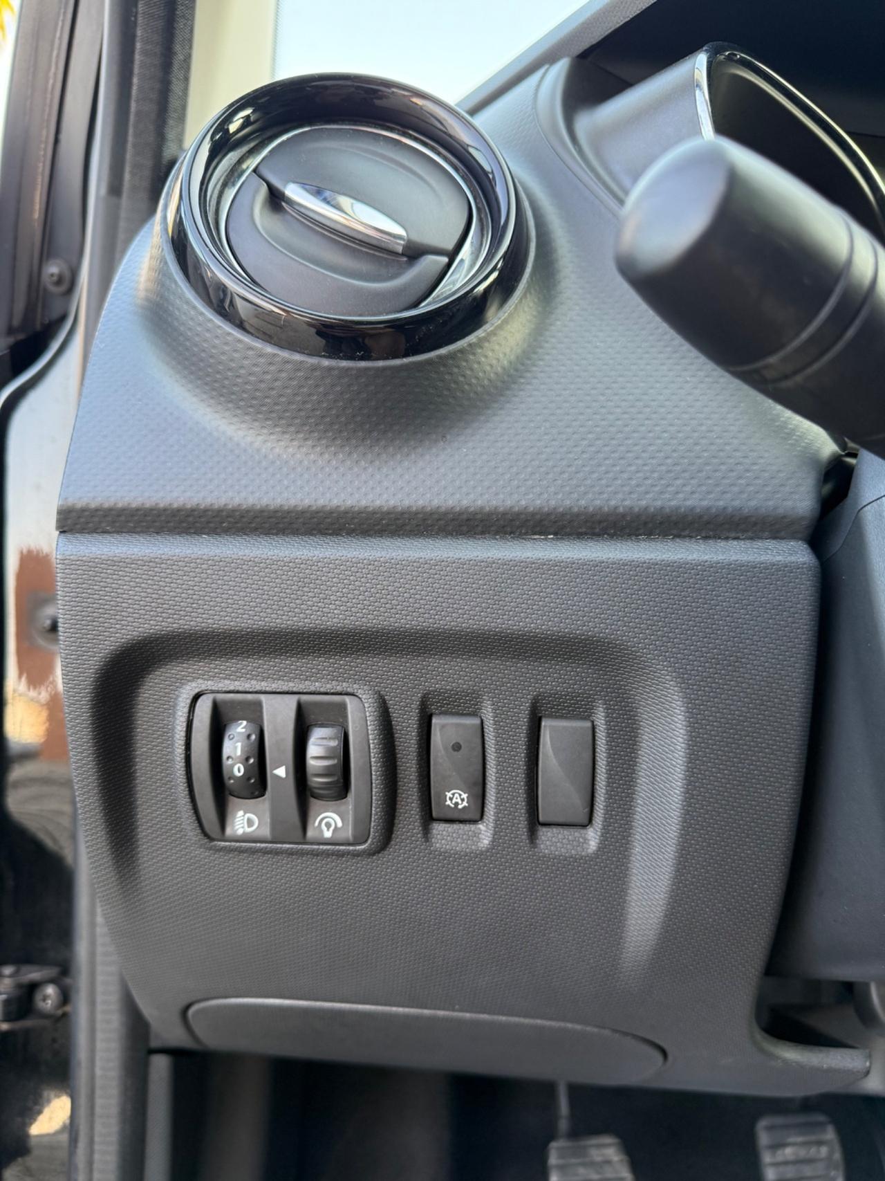 Renault Captur 1.5 Dci FULL neo patentati