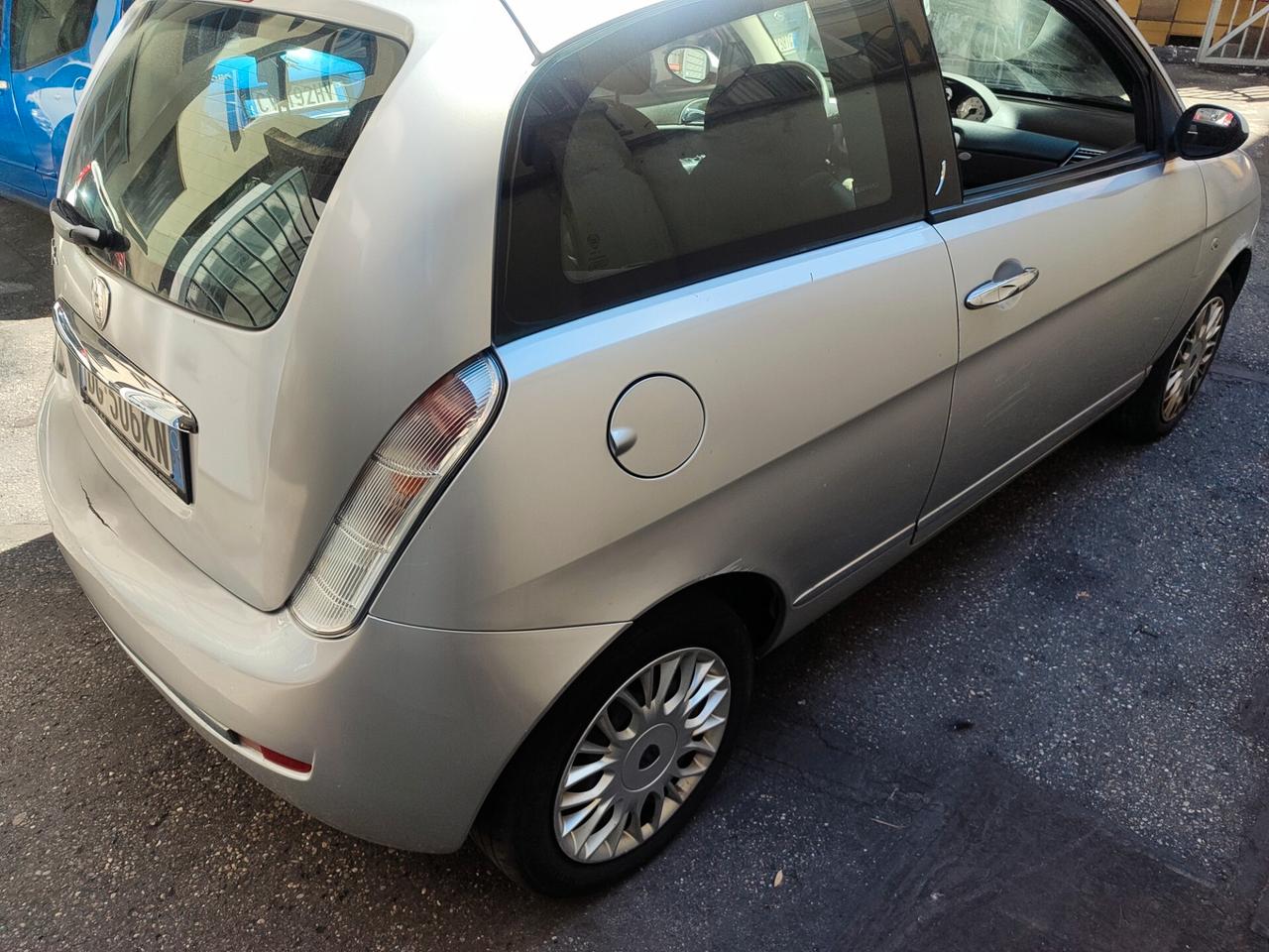 Lancia Ypsilon 1.2 Argento