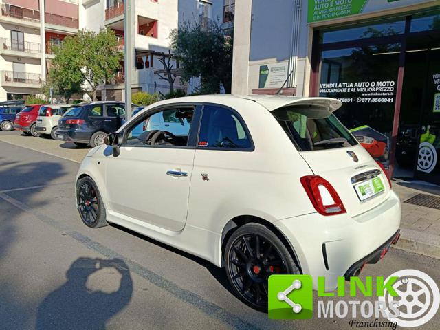 ABARTH 500 1.4 Turbo T-Jet esseesse