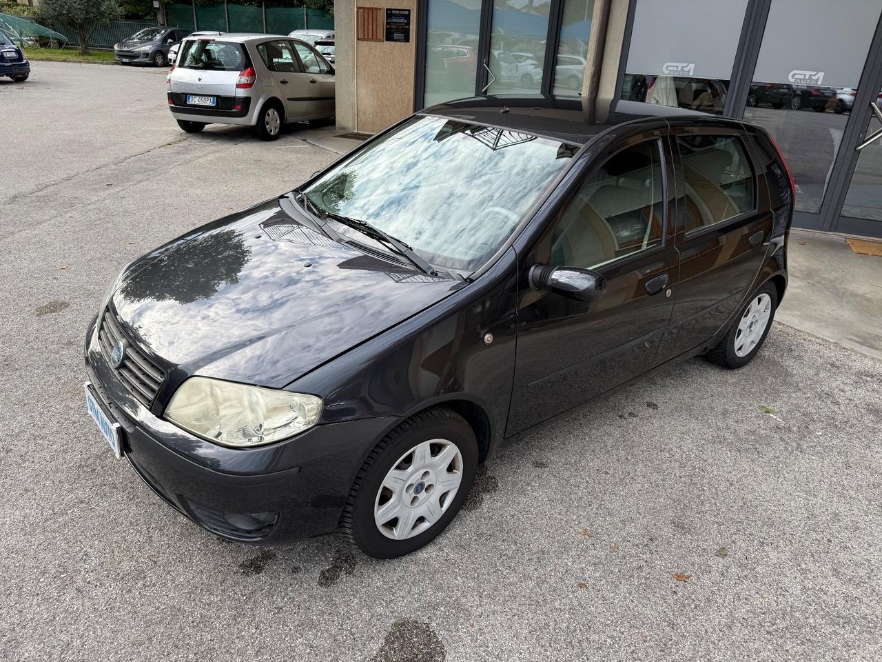 Fiat Punto 1.2 5 porte - GPL - Neopatentati