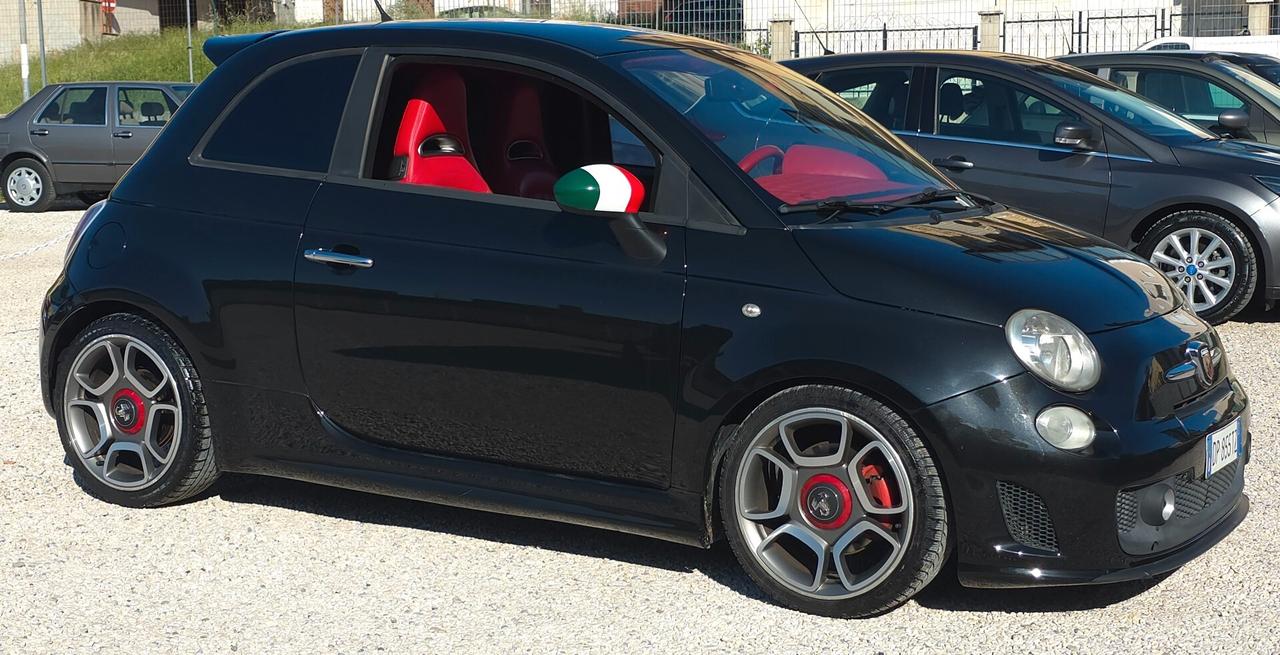 Abarth 500 1.4 T-Jet 135CV - INTERNI FATTI A MANO