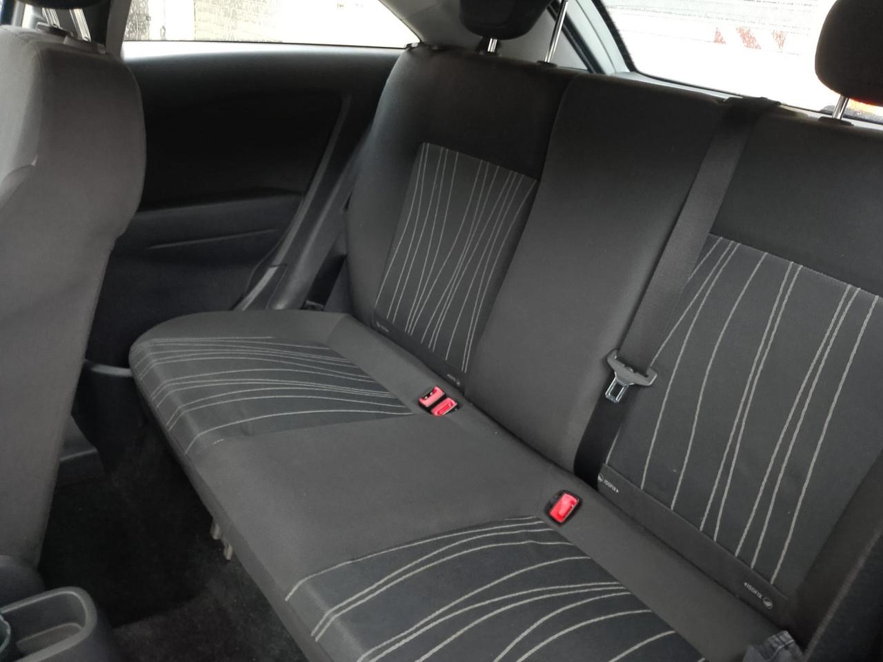 Opel Corsa 1.2 3 porte Sport