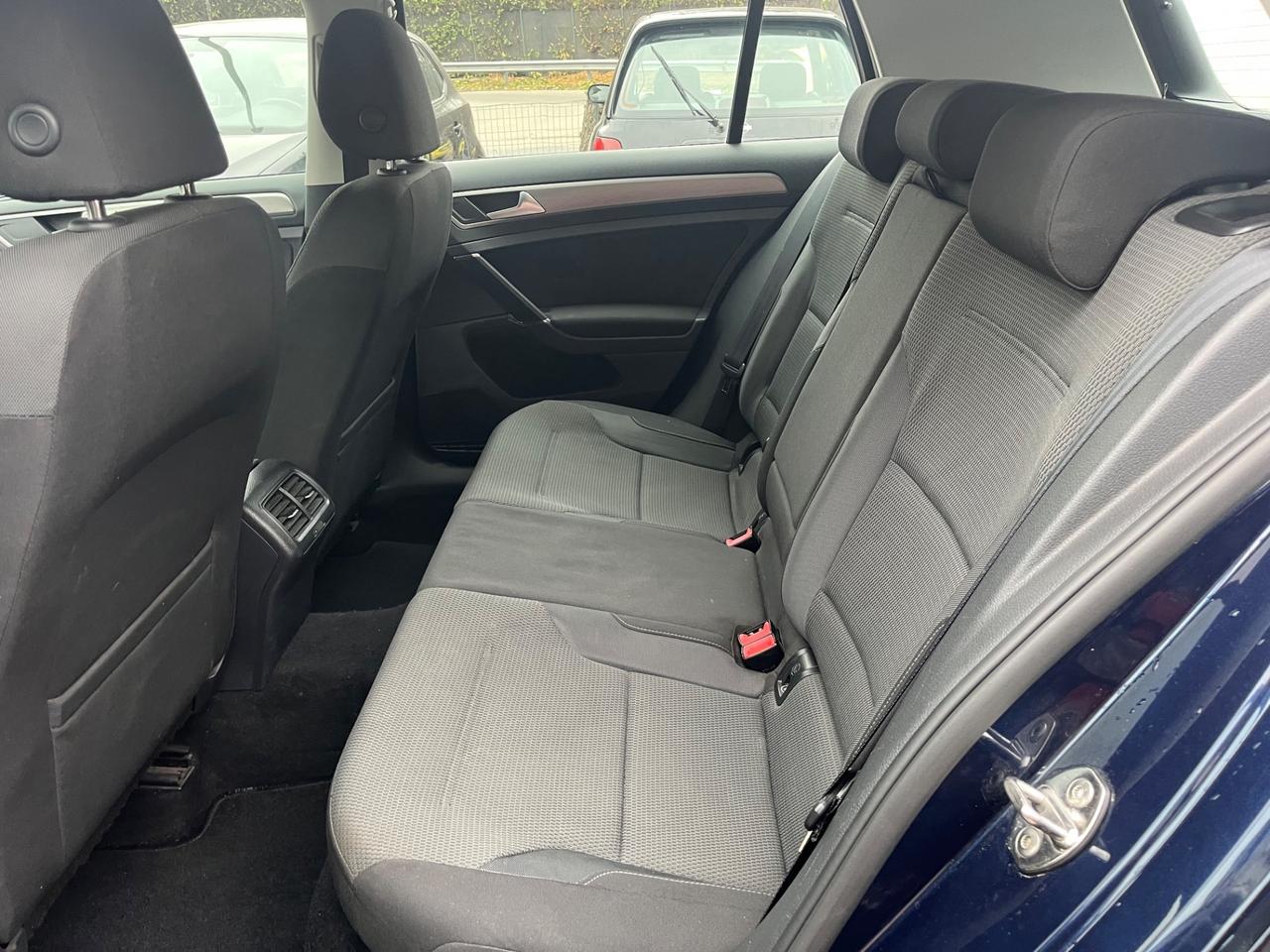 Volkswagen Golf 1.6 TDI 5p. Highline BlueMotion Technology