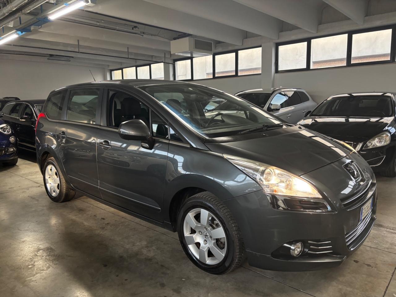 Peugeot 5008 2.0 HDi 7 POSTI BUSINESS