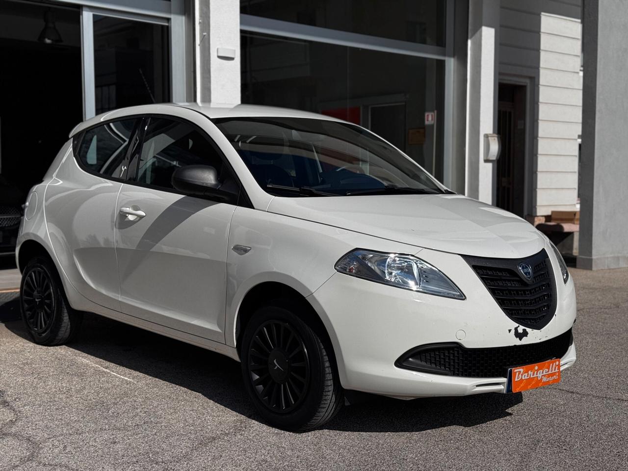Lancia Ypsilon 0.9 TwinAir 85 CV 5 porte Metano Ecochic Elefantino, Unicoprop