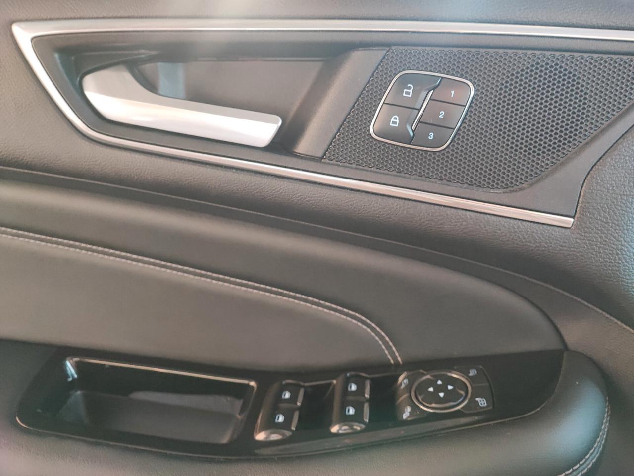 Ford Edge 2.0 TDCI 210 CV AWD Start&Stop Powershift Titanium