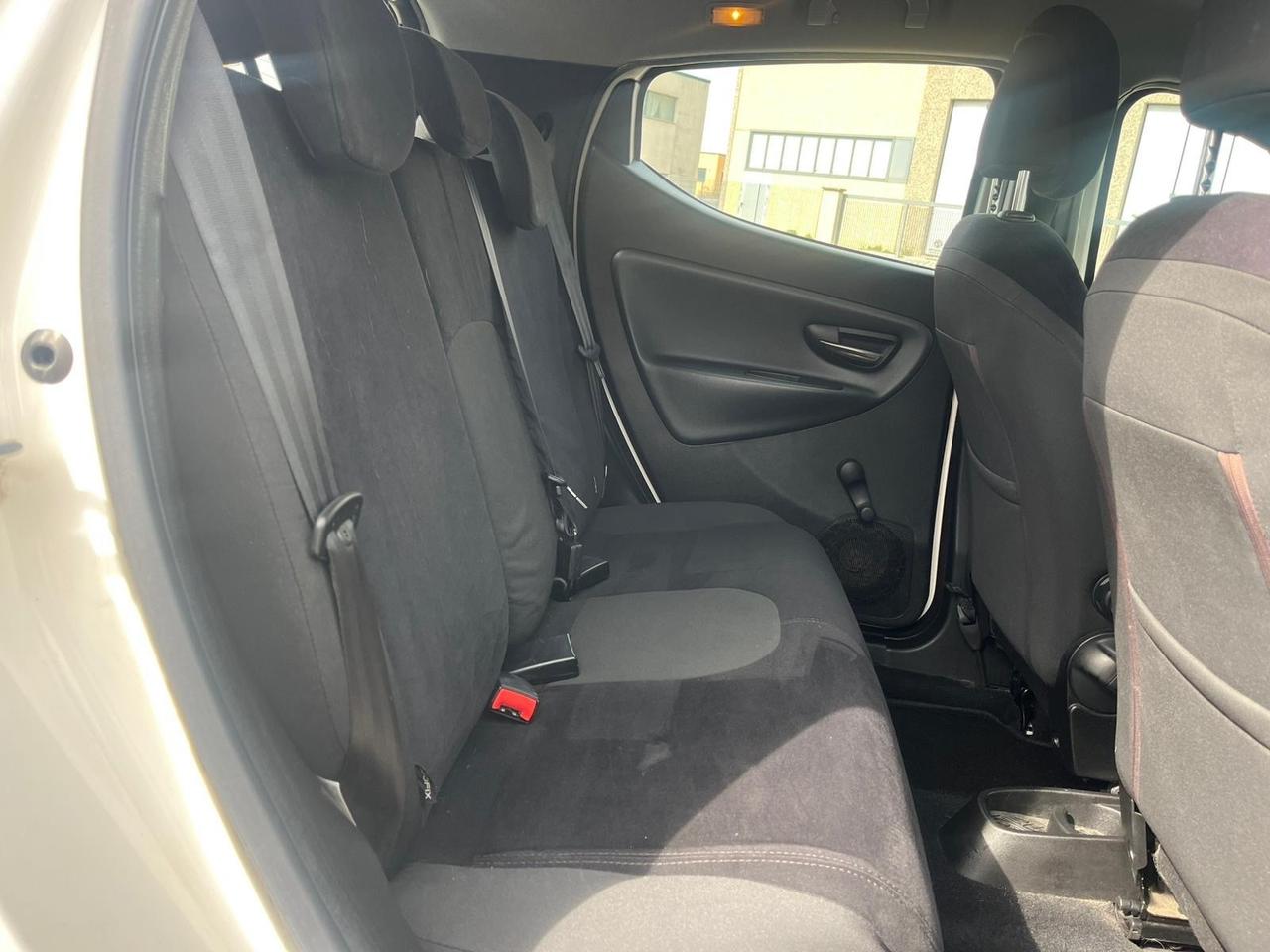 Lancia Ypsilon 1.2 Platinum 99000 km GARANZIA 12m