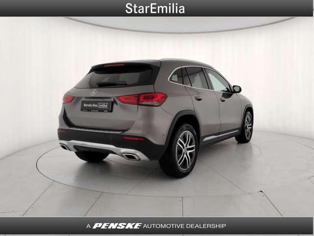 Mercedes-Benz GLA 200 GLA 200 d Automatic Sport