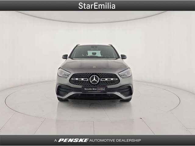 Mercedes-Benz GLA 180 GLA 180 d Automatic Premium