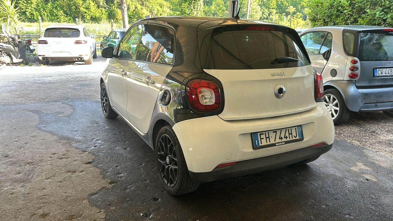 Smart ForFour 70 1.0