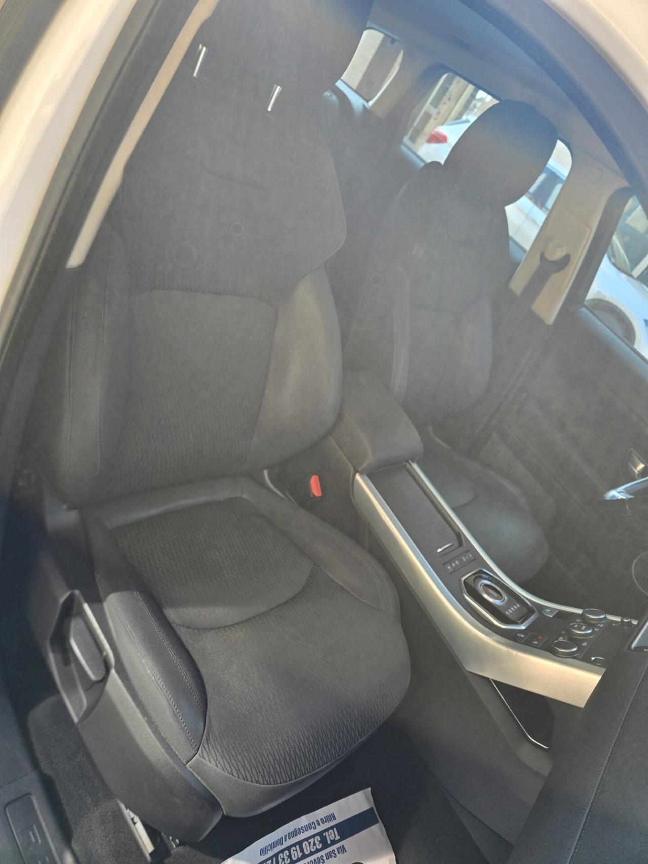 Land Rover RR Evoque 2.0 TD4 Autocarro 5 posti