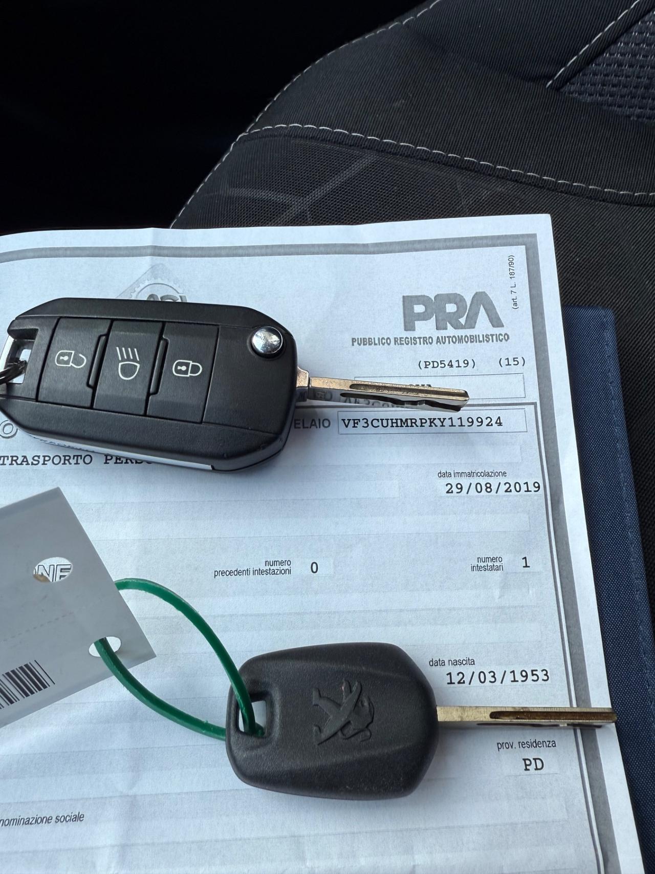 Peugeot 2008 1.2 Benzina Unico prop. 2019 FULL OPT