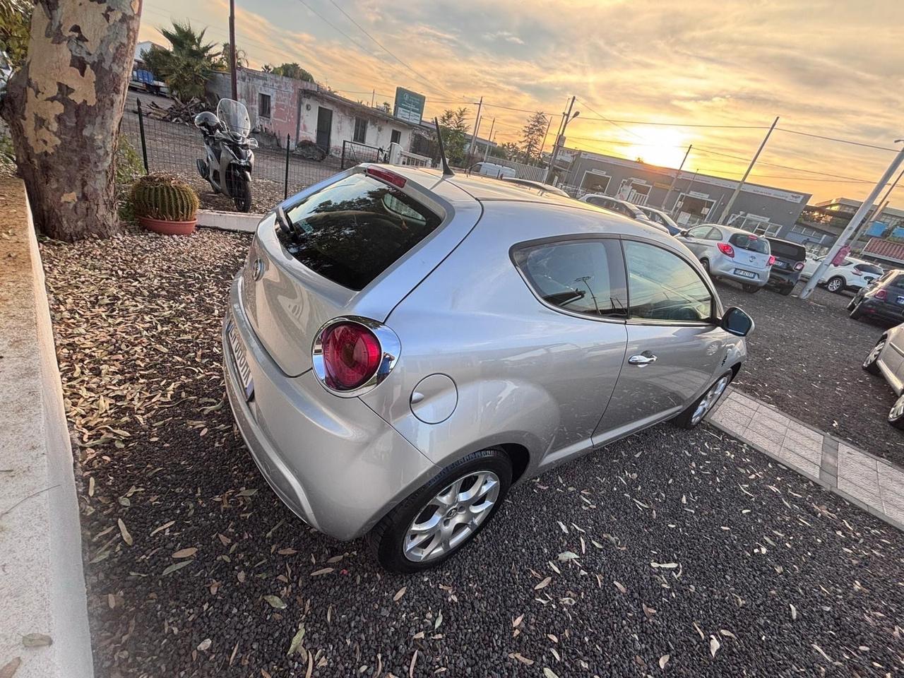 Alfa Romeo MiTo 1.4 T 120 CV GPL Distinctive