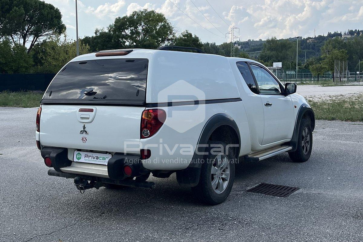 MITSUBISHI L200 2.5 DI-D/178CV DC Intense Plus L.E.
