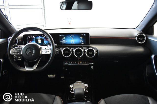 MERCEDES-BENZ A 180 d Automatic 4p. Premium