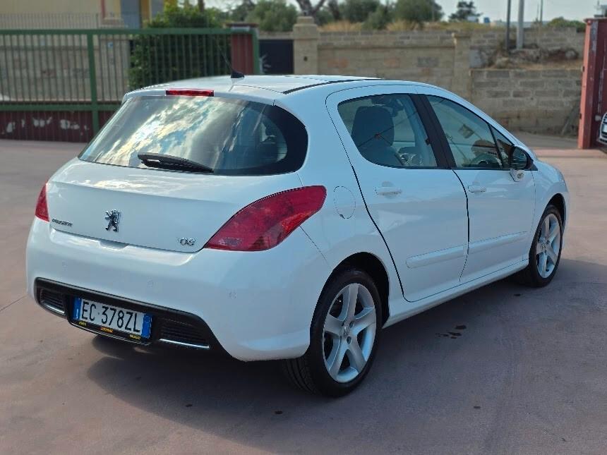 Peugeot 308 1.6 HDi 90CV 5p. Tecno
