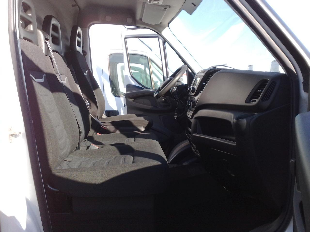 Iveco Daily 35c18 3000cc GEMELLATO - 2021