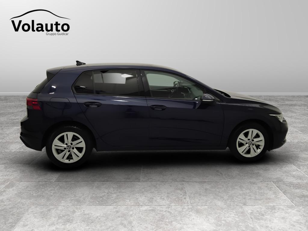 VOLKSWAGEN Golf VIII 2020 - Golf 1.5 tgi Life 130cv