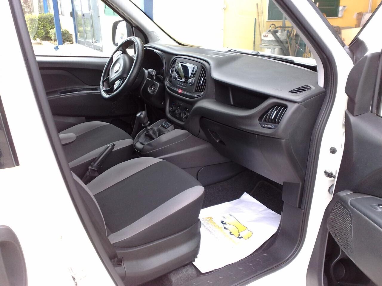 Fiat doblò 1.6mjet 5 Posti COMBI - 2018