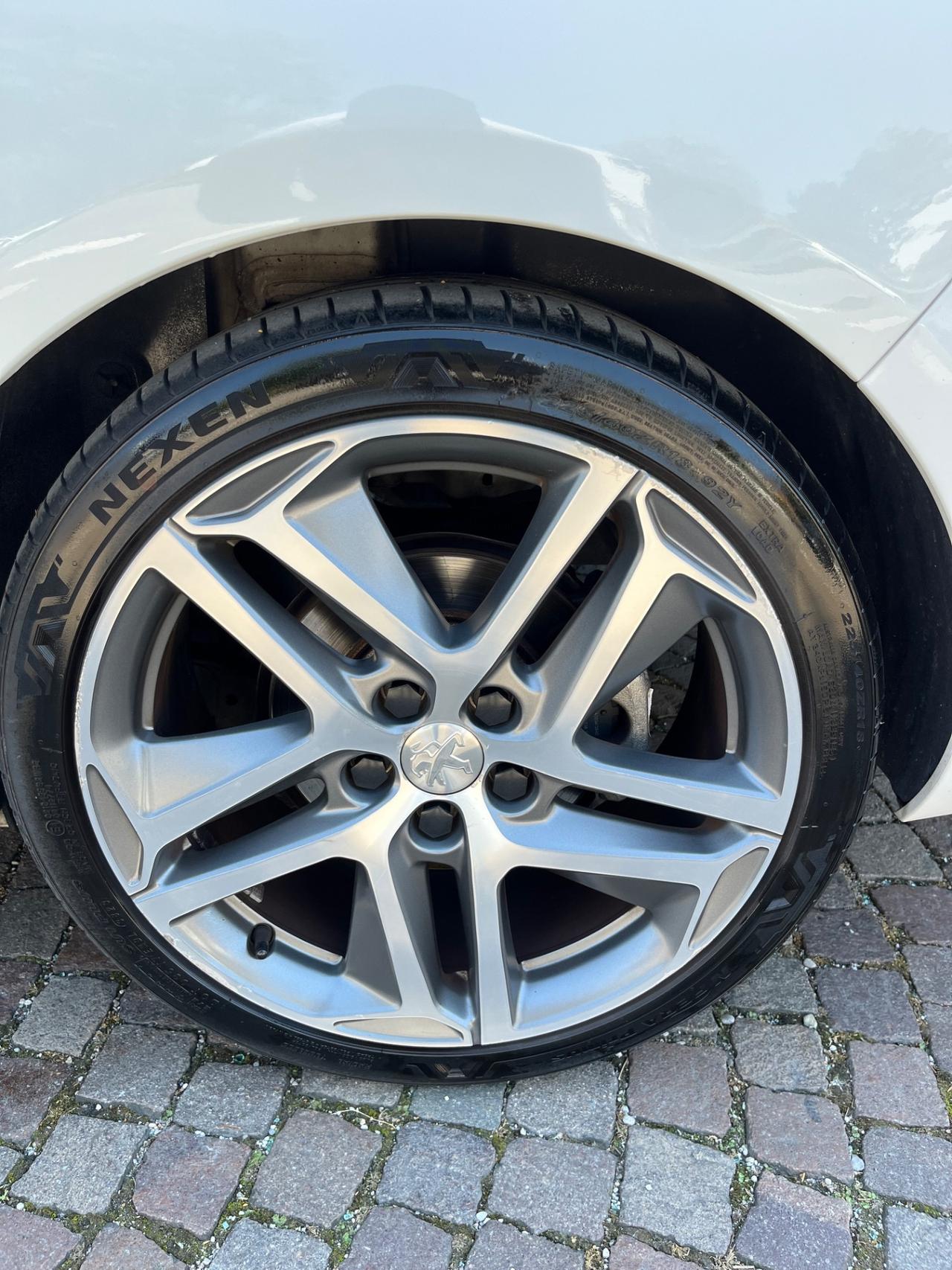 Peugeot 308 BlueHDi 120 S&S SW GT Line