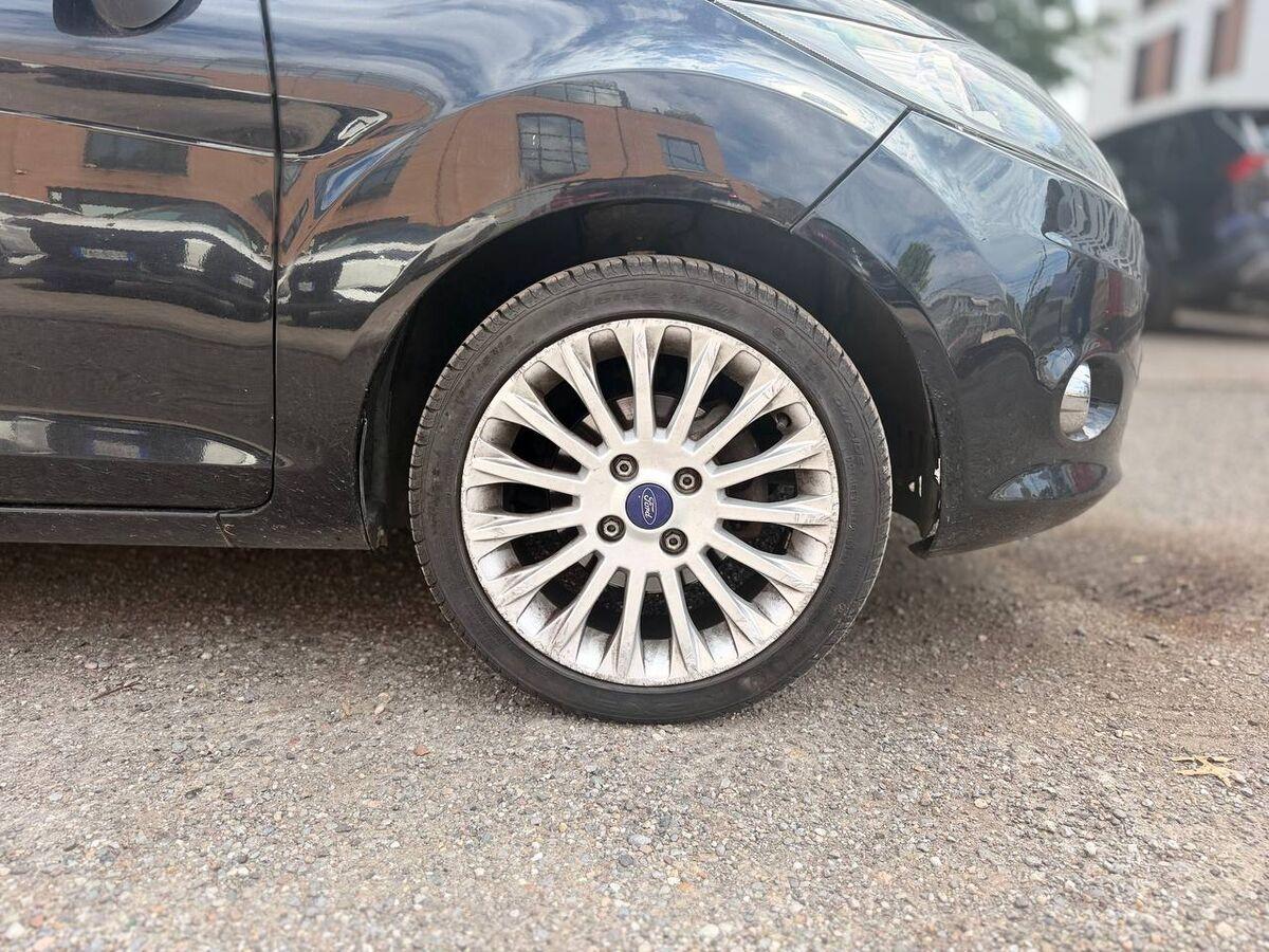 Ford Fiesta 3 Porte 1.4 tdci + 3p