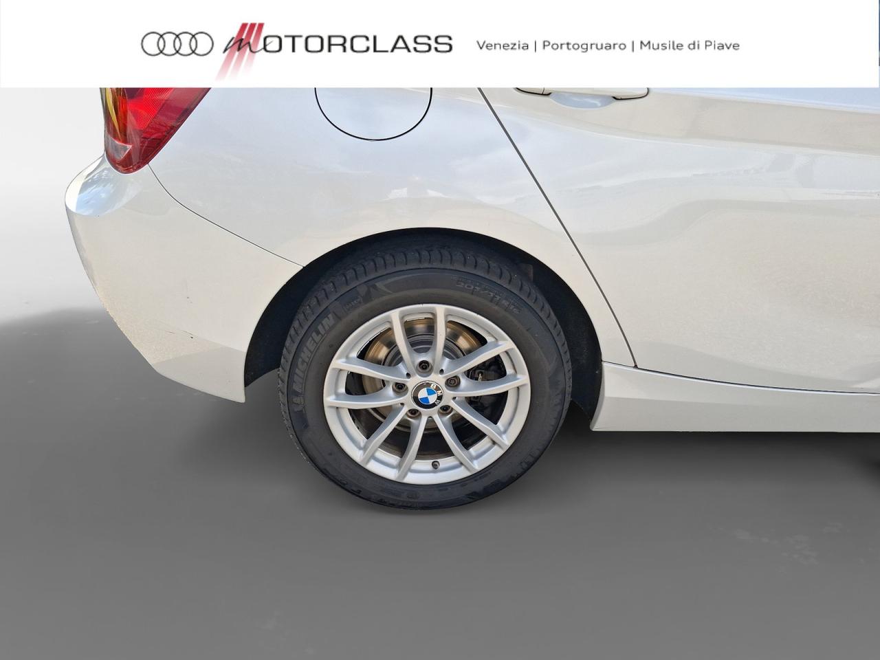 BMW Serie 1 5 porte 118d business