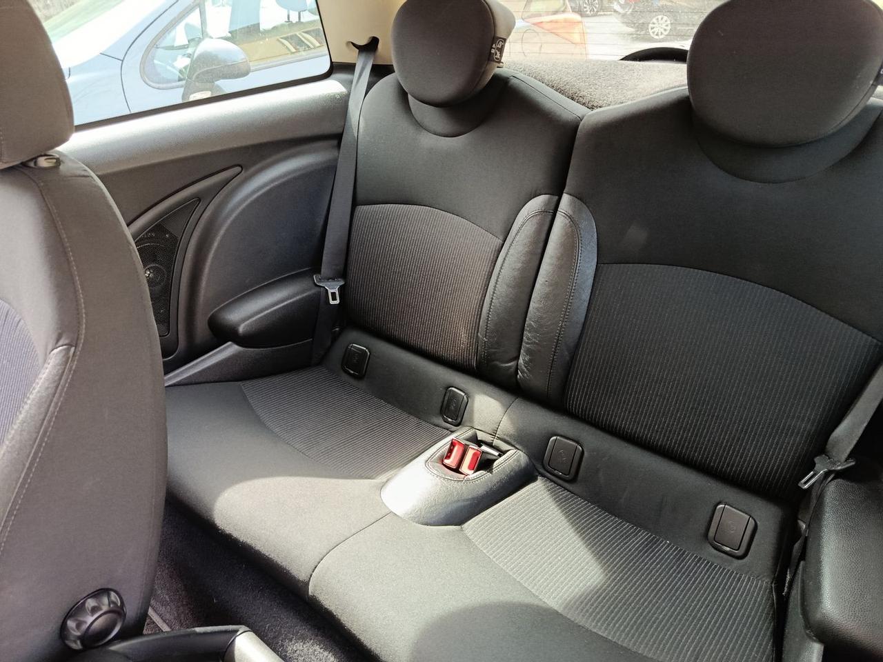 Mini Cooper SD 2.0 Hype #10162