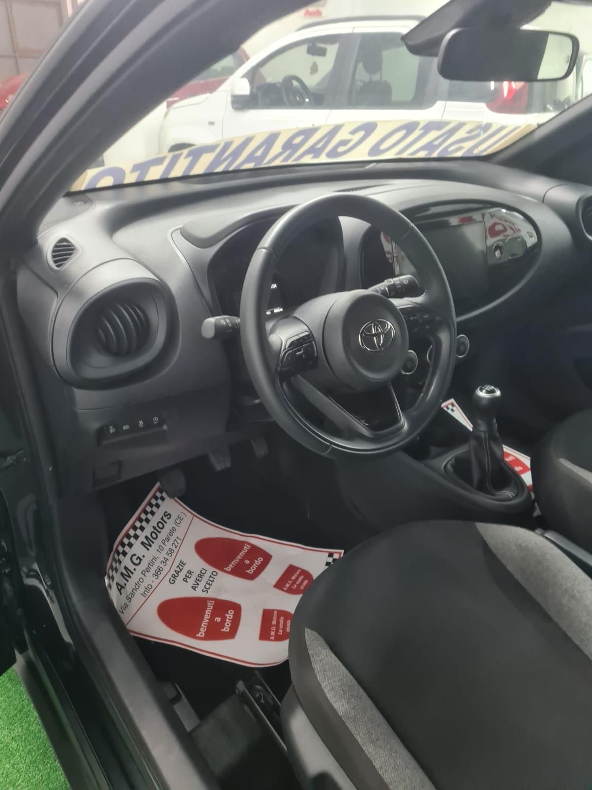Toyota Aygo X 1.0 VVT-i 72 CV 5 porte Lounge Air