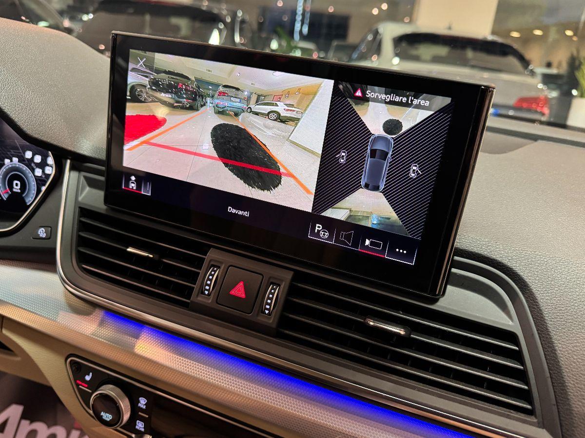 AUDI Q5 Sportback SPB TDI Pelle Cerchi 20 Luci ambient