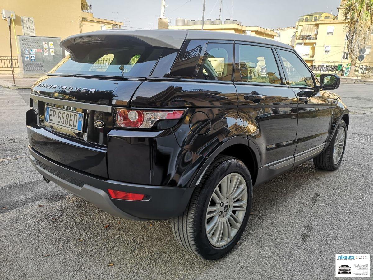 LAND ROVER Range Rover Evoque 2.2 TD4 150 CV Pure