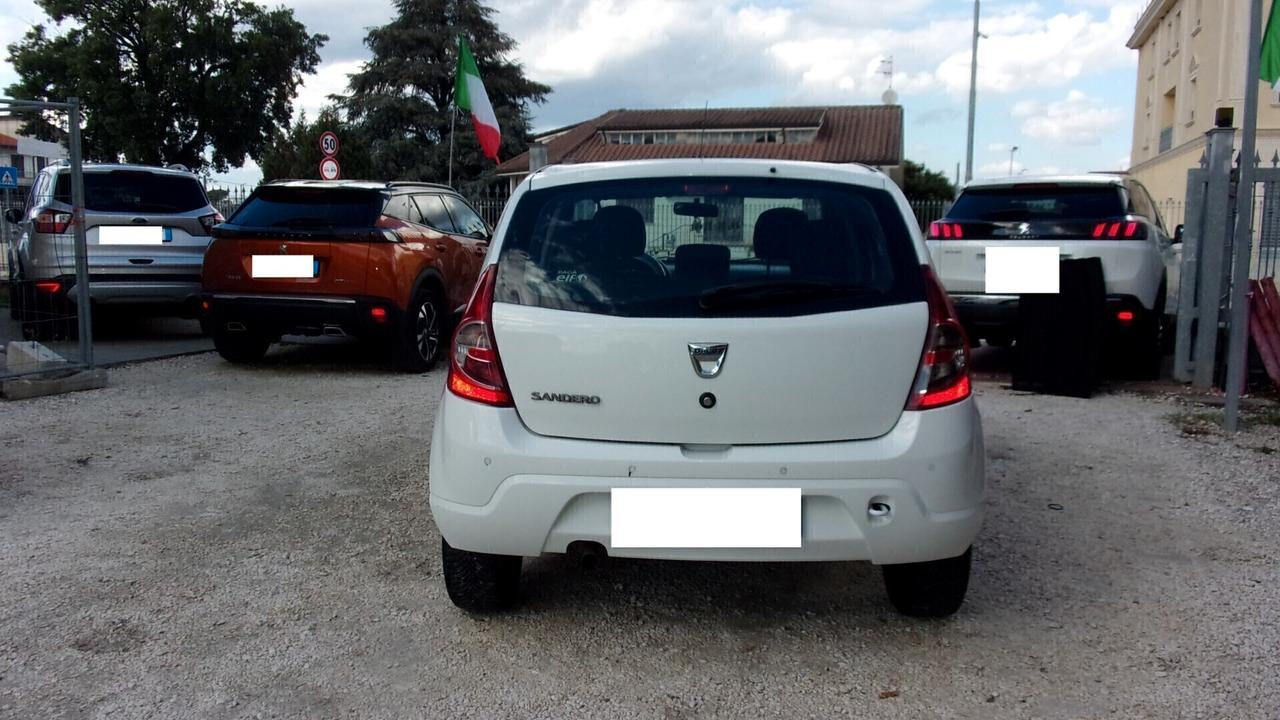 Dacia Sandero 1.2 16V GPL 75CV Story